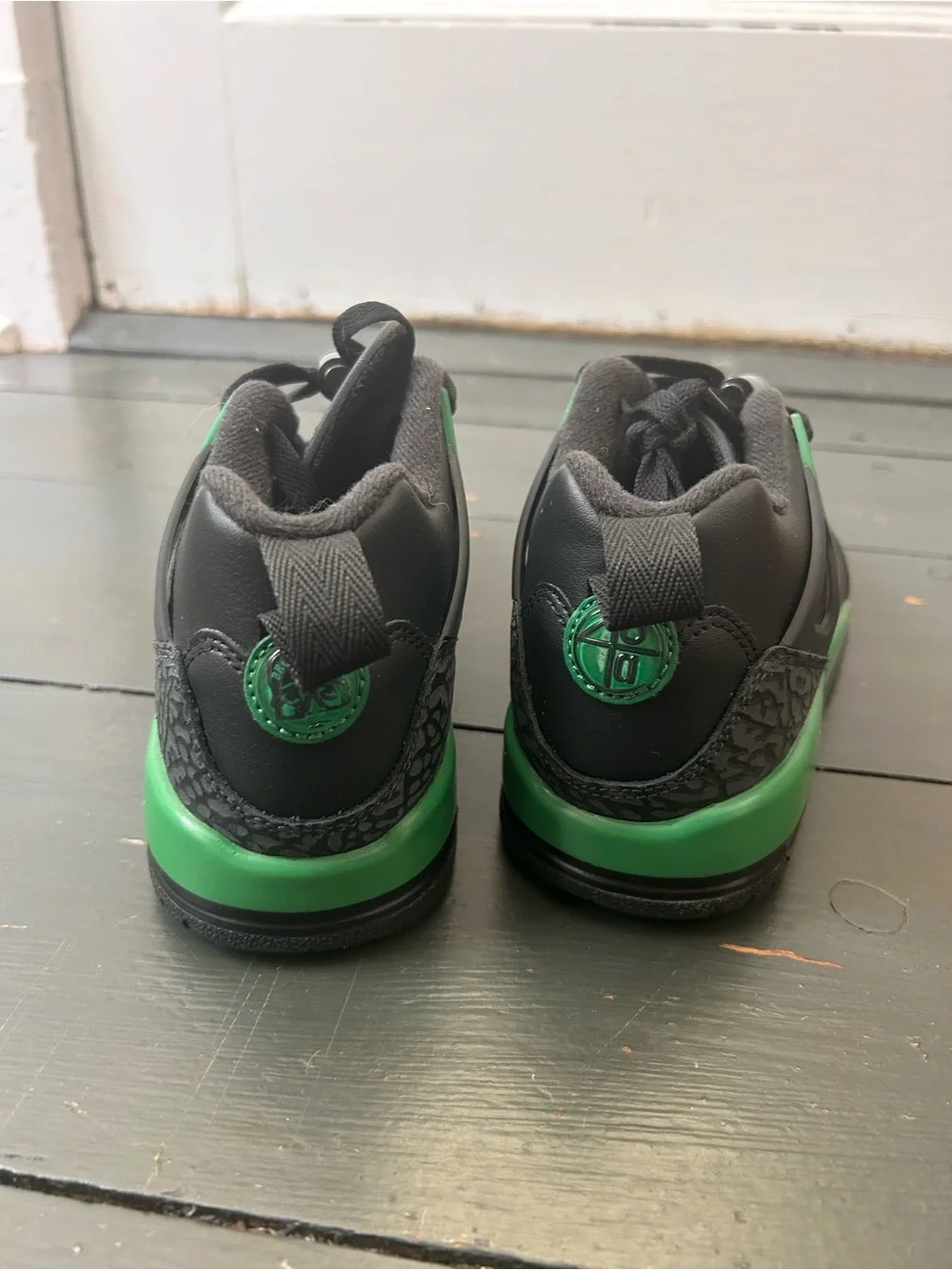 Nike Jordan Spizike Low GS Black Anthracite Pine Green FQ3950-003 Size 6Y EUC